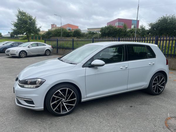 Volkswagen Golf Hatchback, Petrol, 2018, White