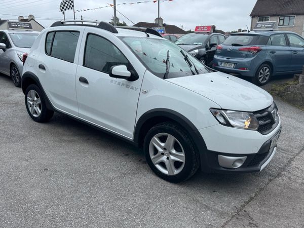 Dacia Sandero Stepway Hatchback, Diesel, 2016, White