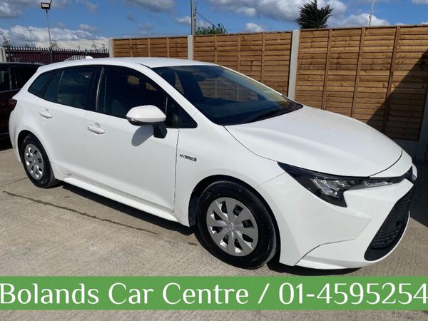 Toyota Corolla Estate, Petrol Hybrid, 2021, White