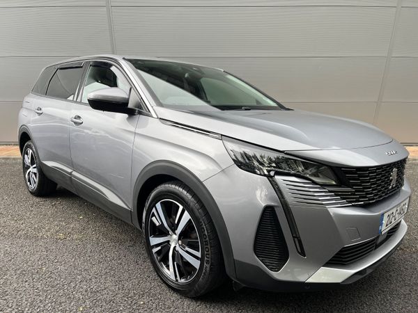 Peugeot 5008 MPV, Petrol, 2021, Grey