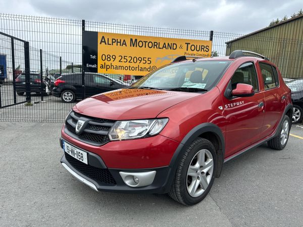 Dacia Sandero Stepway Hatchback, Diesel, 2015, Red
