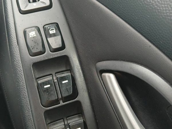 Hyundai ix35 SUV, Diesel, 2012, Silver