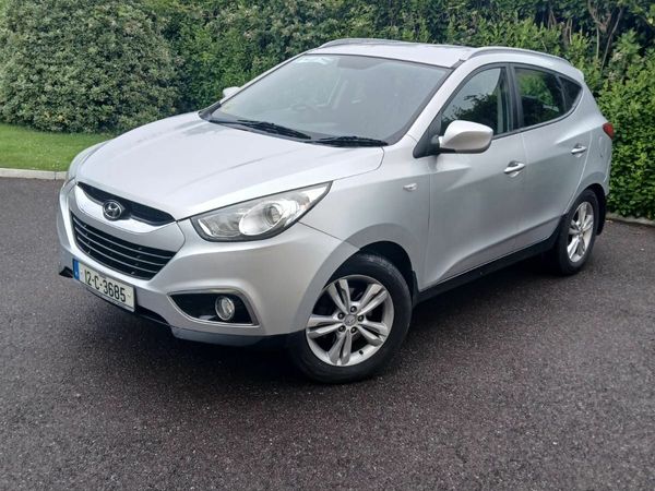 Hyundai ix35 SUV, Diesel, 2012, Silver