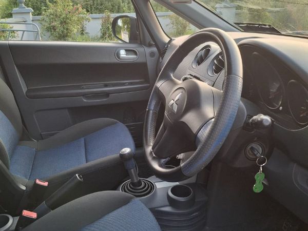 Mitsubishi Colt Hatchback, Petrol, 2007, Black