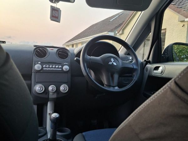 Mitsubishi Colt Hatchback, Petrol, 2007, Black