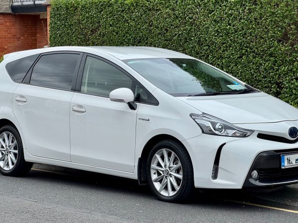 Toyota Prius MPV, Petrol Hybrid, 2018, White