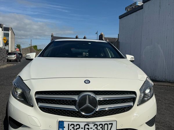 Mercedes-Benz A-Class Hatchback, Petrol, 2013, White