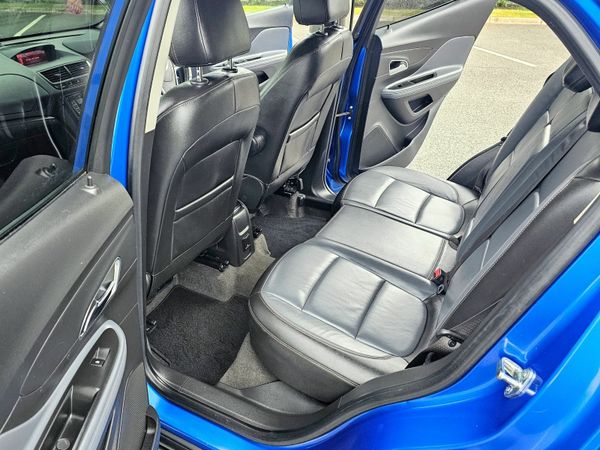 Vauxhall Mokka Hatchback, Diesel, 2016, Blue