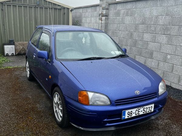 Toyota Starlet Hatchback, Petrol, 1998, Blue