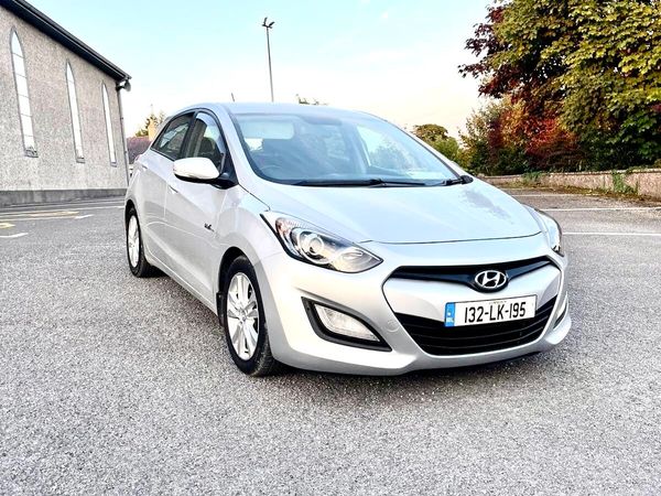 Hyundai i30 Hatchback, Diesel, 2013, Silver