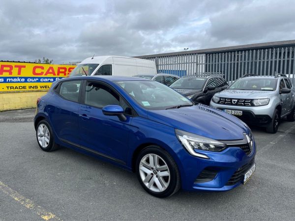 Renault Clio Hatchback, Petrol, 2022, Blue