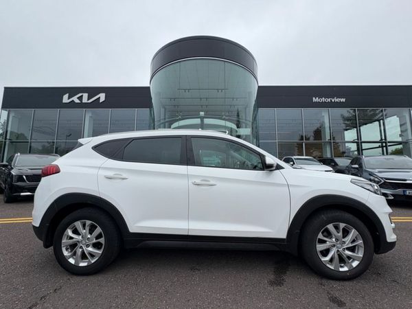 Hyundai Tucson SUV, Diesel, 2020, White