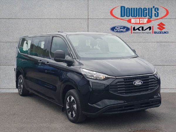Ford Other MPV, Petrol Hybrid, 2025, Black