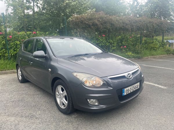 Hyundai i30 Hatchback, Diesel, 2009, Grey