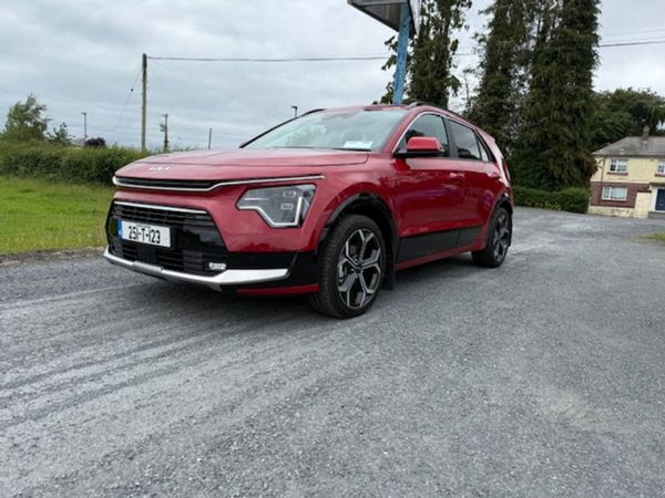 Kia Niro SUV, Petrol Hybrid, 2025, Red