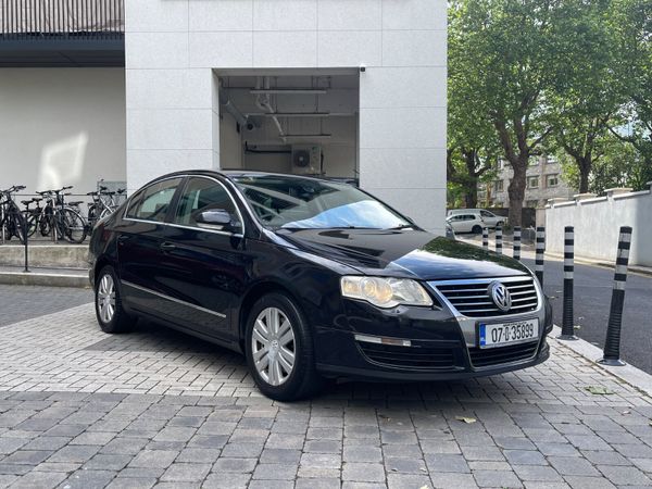Volkswagen Passat Saloon, Petrol, 2007, Black