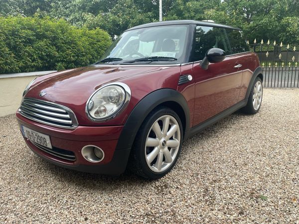 Mini Cooper Hatchback, Petrol, 2009, Red