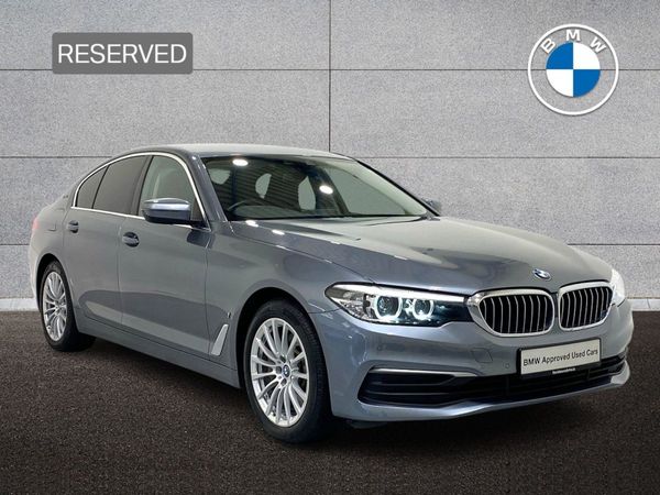 BMW 5-Series Saloon, Petrol Plug-in Hybrid, 2019, Blue