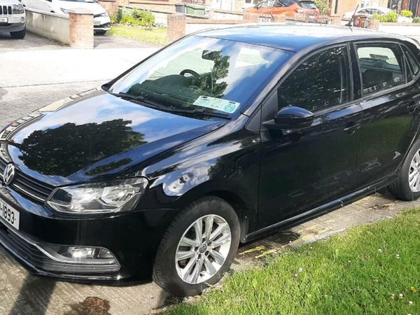 Volkswagen Polo Hatchback, Petrol, 2015, Black