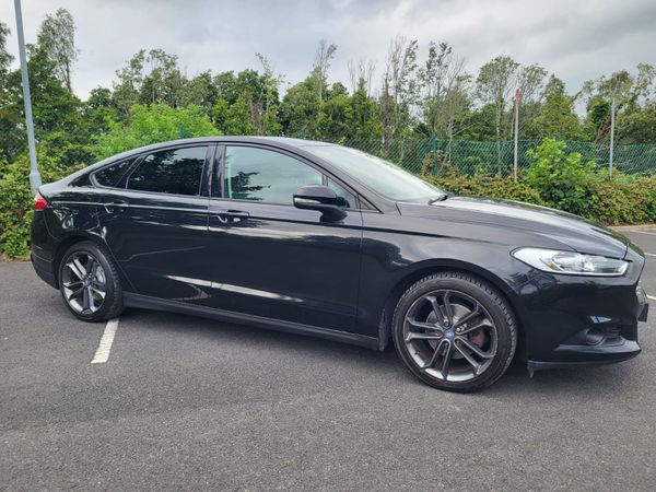 Ford Mondeo Hatchback, Diesel, 2018, Black