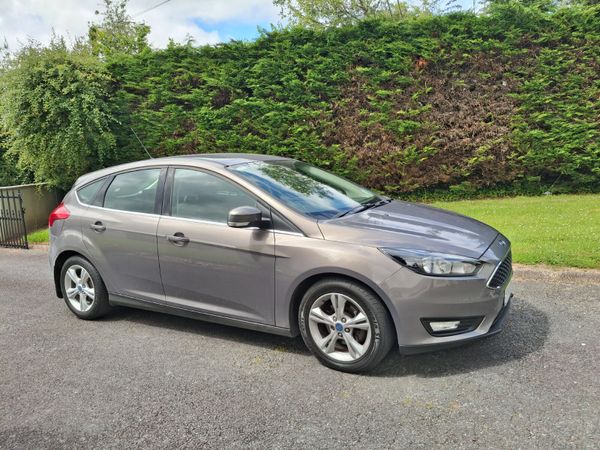 Ford Focus Hatchback, Diesel, 2016, Brown