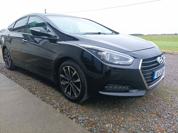 Hyundai i40 Saloon, Diesel, 2016, Black