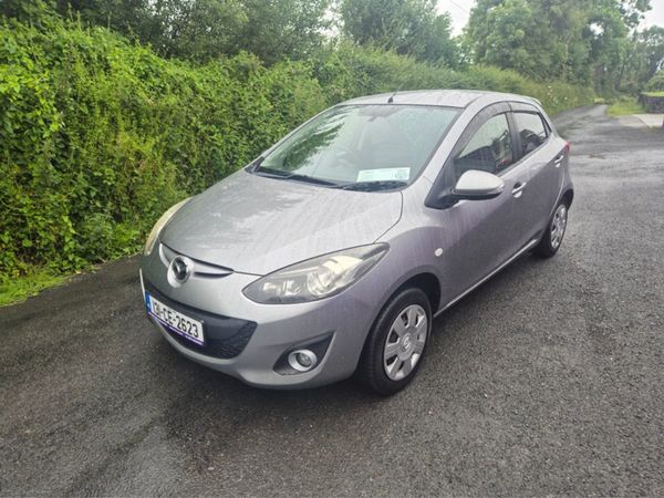 Mazda Demio Hatchback, Petrol, 2013, Silver