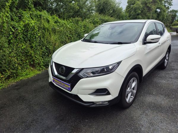Nissan Qashqai Hatchback, Diesel, 2019, White