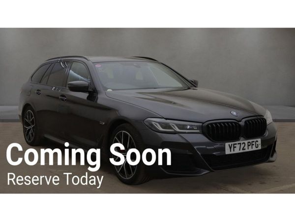 BMW 5-Series Estate, Petrol Plug-in Hybrid, 2022, Grey