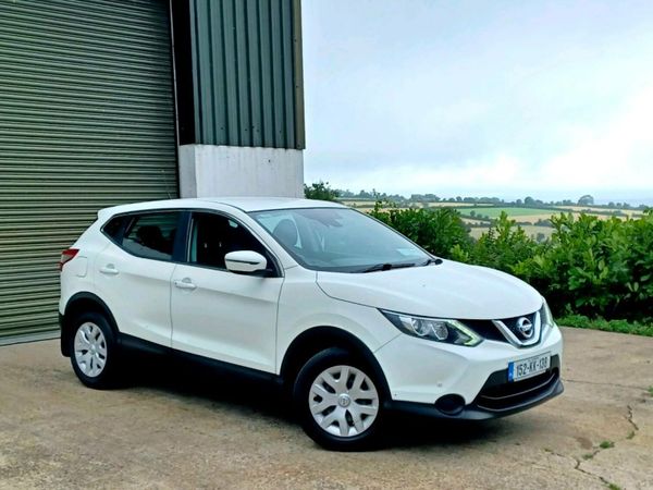 Nissan Qashqai Hatchback, Diesel, 2015, White