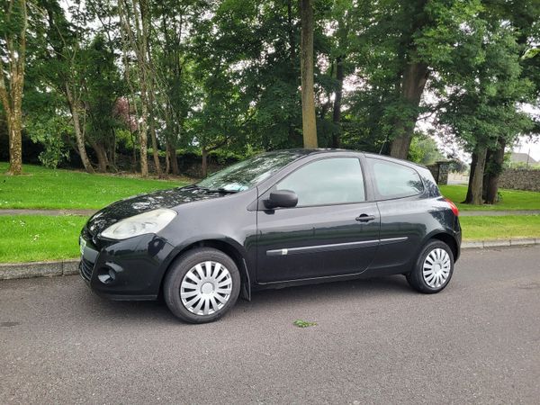 Renault Clio Hatchback, Ethanol Petrol, 2012, Black