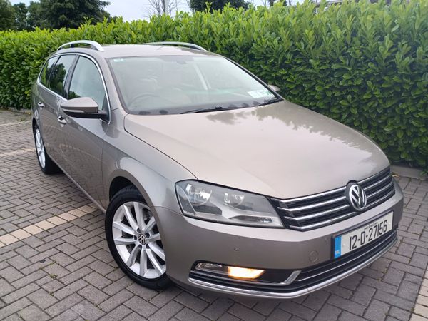 Volkswagen Passat Estate, Diesel, 2012, Gold