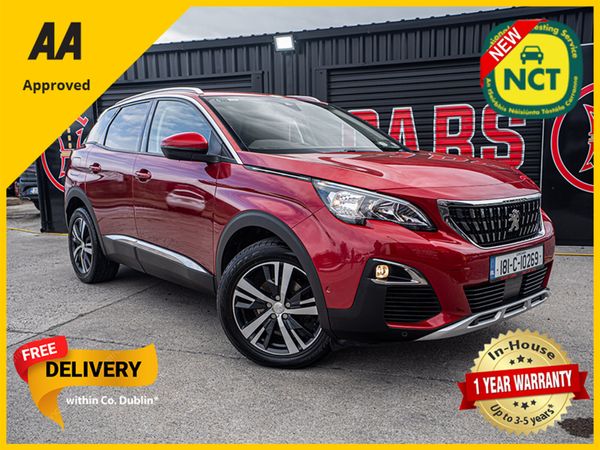 Peugeot 3008 MPV, Petrol, 2018, Red