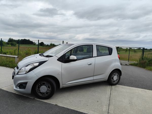 Chevrolet Spark Hatchback, Petrol, 2013, Silver