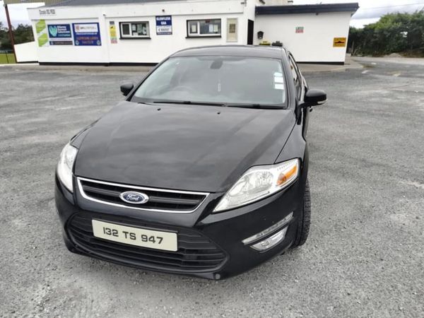 Ford Mondeo Hatchback, Diesel, 2013, Black