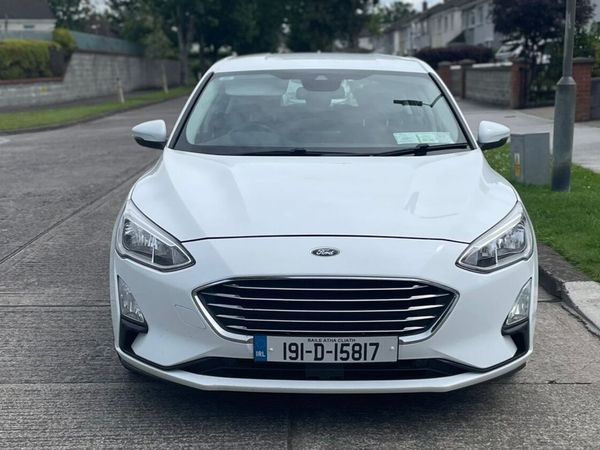 Ford Focus Hatchback, Petrol, 2019, White
