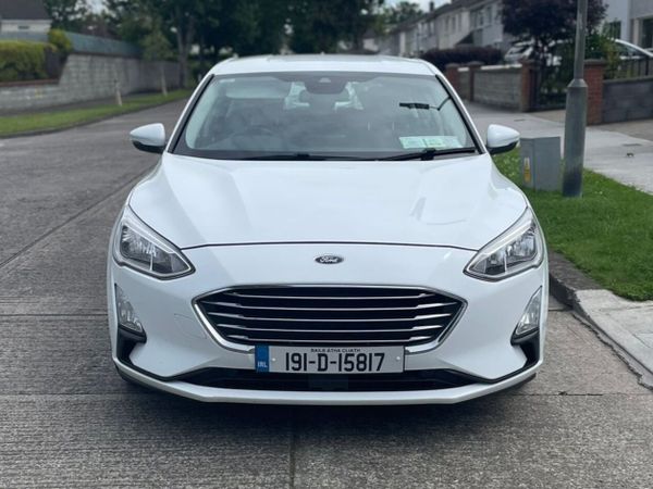 Ford Focus Hatchback, Petrol, 2019, White