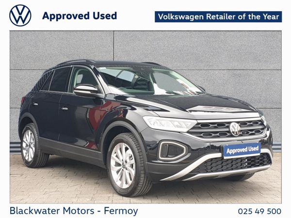 Volkswagen T-Roc Hatchback, Diesel, 2025, Black