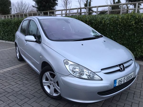 Peugeot 307 Hatchback, Petrol, 2005, Grey