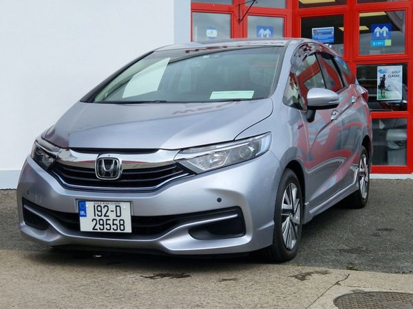 Honda Shuttle MPV, Petrol Hybrid, 2019, Silver
