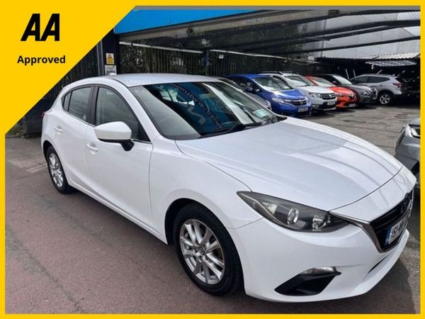 Mazda Mazda3 Hatchback, Petrol, 2015, White