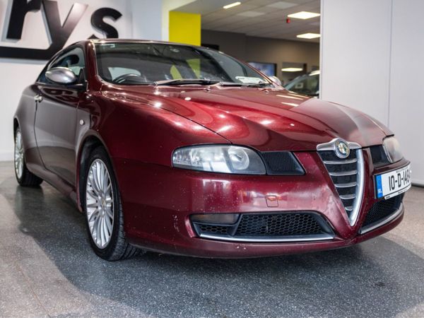 Alfa Romeo GT Hatchback, Diesel, 2010, Red