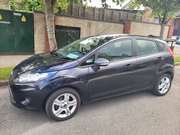Ford Fiesta Hatchback, Petrol, 2011, Black