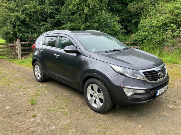 Kia Sportage SUV, Diesel, 2012, Silver