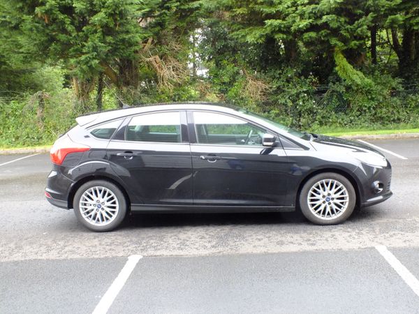 Ford Focus Hatchback, Diesel, 2014, Black