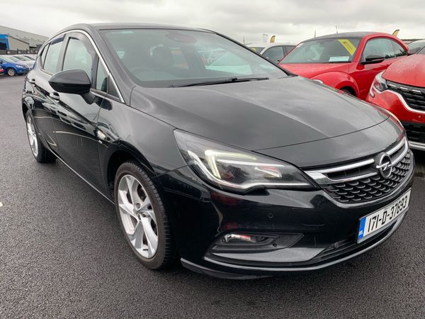 Opel Astra Hatchback, Diesel, 2017, Black