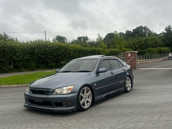 Lexus IS Saloon, Petrol, 2004, Blue