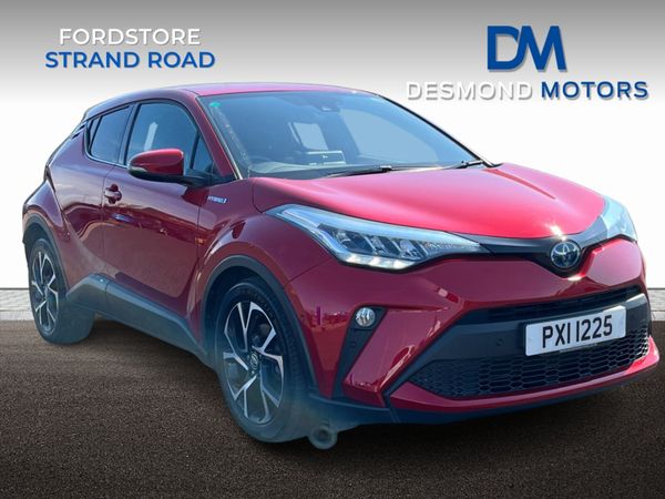 Toyota C-HR SUV, Petrol Hybrid, 2021, Red
