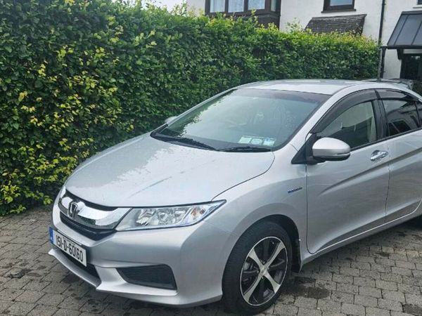 Honda Grace Saloon, Petrol Hybrid, 2015, Silver