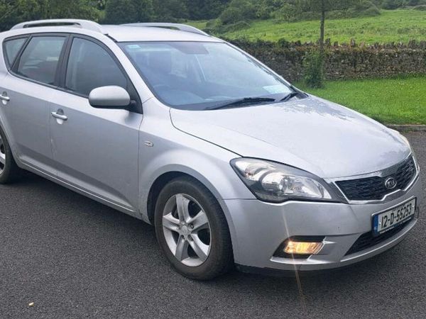 Kia Ceed Estate, Diesel, 2012, Silver